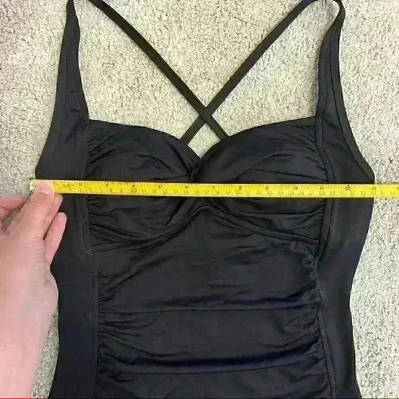 Seafolly Australia Goddess Twist Bandeaux Ruched Tankini Bathing Suit Top Black - Picture 13 of 15